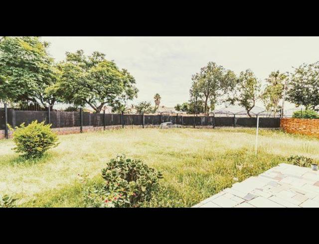 3 BEDROOM HOUSE FOR SALE IN LINMEYER